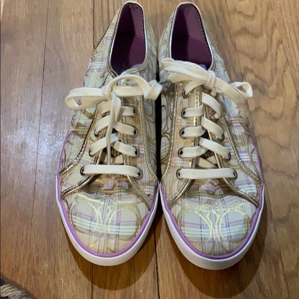 FINAL MARKDOWN!! Authentic coach Dee sneakers FIRM